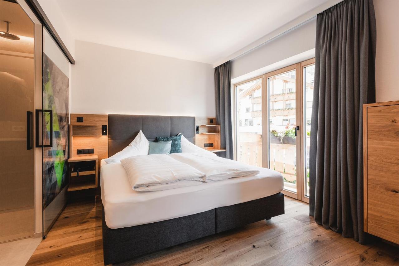 Hotel Garni Hubertushof Fiss Quarto foto